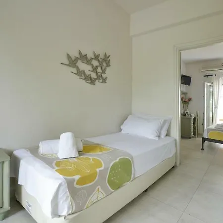 Christin Appartments Appartement Potos
